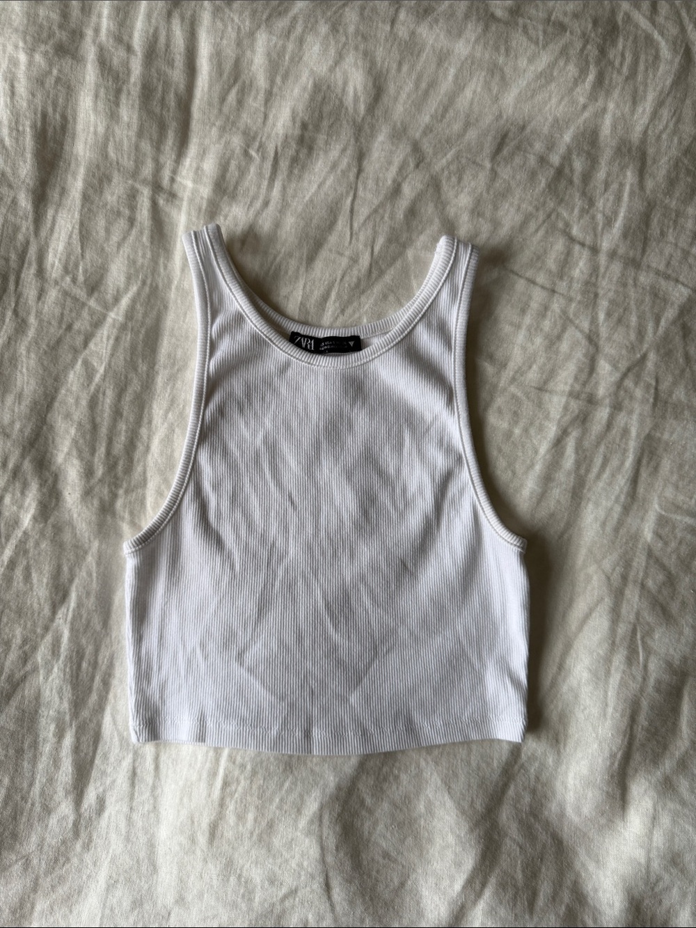 Zara White Ribbed Crop Tank - Picture 3 of 3